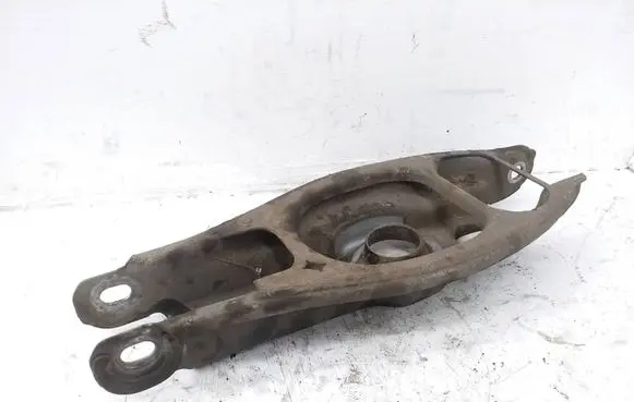 Rear upper control arm/wishbone