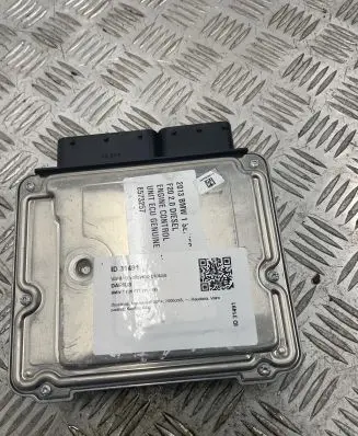 BMW 1 F20 F21 Engine control unit/module 8573257 0281019680