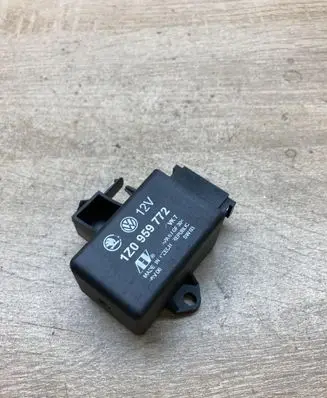 Skoda Octavia Mk2 (1Z) Other relay 1Z0959772