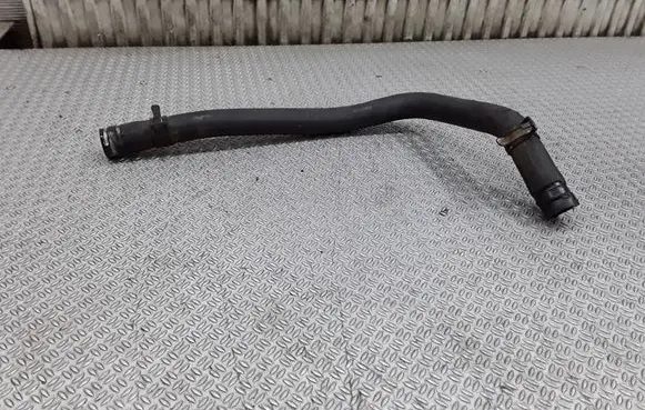 Engine coolant pipe/hose