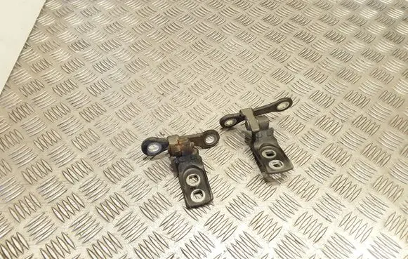 Front door hinge set
