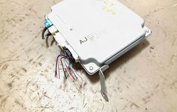 Lexus CT 200H Parking PDC control unit/module 8679276010 51611016250