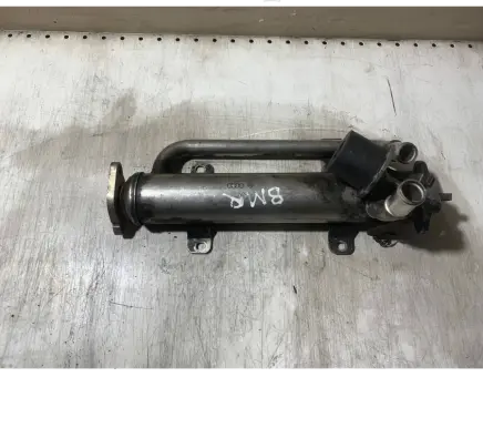 Skoda Octavia Mk2 (1Z) EGR valve cooler 03G131512AE