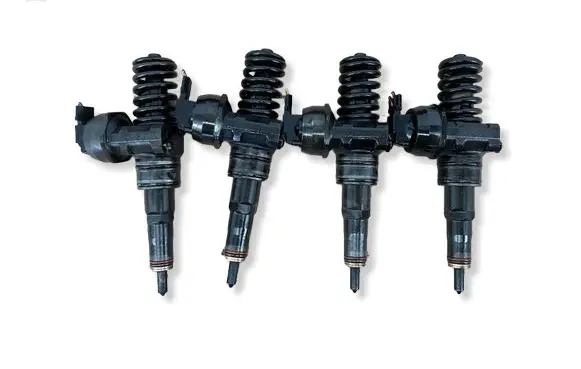 Skoda Fabia Mk2 (5J) Fuel injectors set 0414720215
