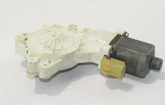 Jeep Patriot Rear door window regulator motor 0130822278