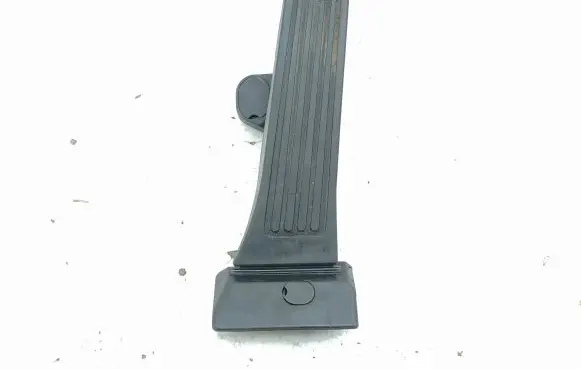 KIA Optima Accelerator throttle pedal 351902E000
