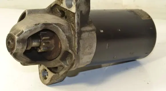 Volkswagen PASSAT B5 Starter motor 0001108175