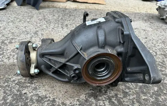 Mercedes-Benz GLE (W166 - C292) Rear differential A1663510308 1663504114