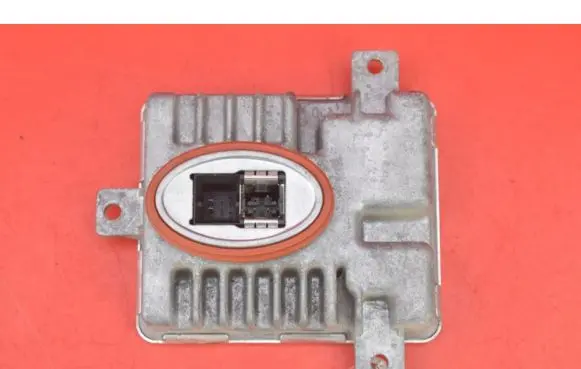BMW 5 E60 E61 Voltage converter/converter module 7237647