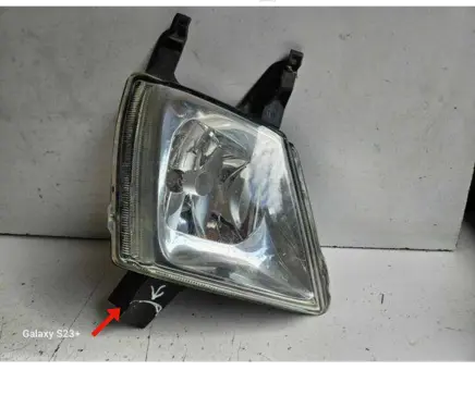 Peugeot 407 Front fog light 9641945480 00168771 421601308