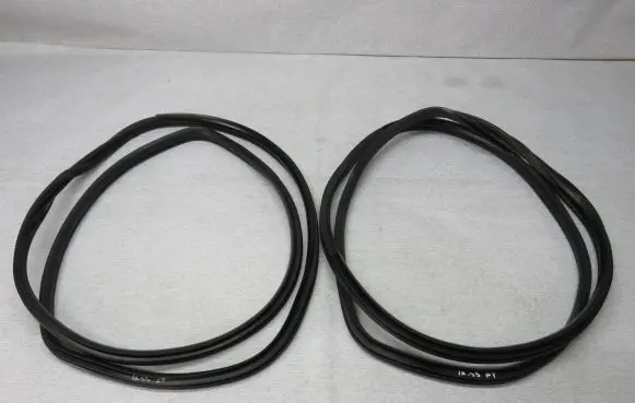 Hyundai ix35 Rubber seal rear door 