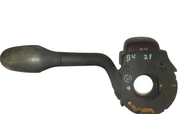 Volkswagen PASSAT B4 Indicator stalk DOTSAEQB91