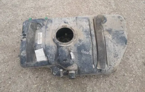 Opel Zafira A Fuel tank 90580009