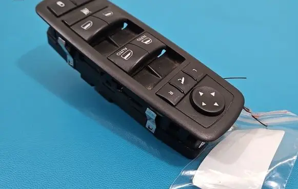 Fiat Freemont Electric window control switch 68139806AB IMPRK1550662