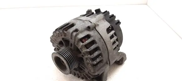 BMW 3 E90 E91 Generator/alternator 7802261