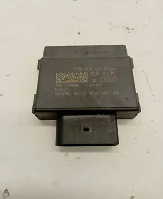 Audi A4 S4 B9 Fuel injection pump control unit/module 8W0906121B AUD2702