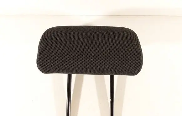 Toyota Yaris Rear seat headrest 1134C4