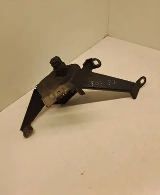 BMW 6 F06 Gran coupe Fender mounting bracket 51767183752