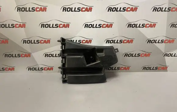 Volvo S60 Front bumper mounting bracket 30795049