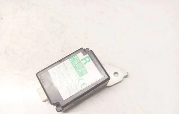 Toyota RAV 4 (XA30) Door control unit/module 8974142220
