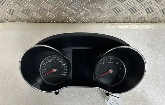 Mercedes-Benz GLC X253 C253 Speedometer (instrument cluster) A2059007133