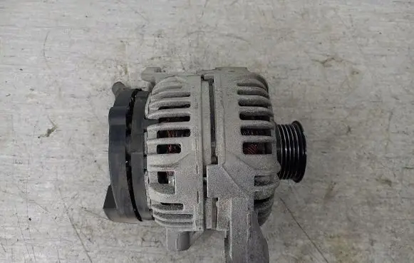 Opel Astra G Generator/alternator 905619710124415002