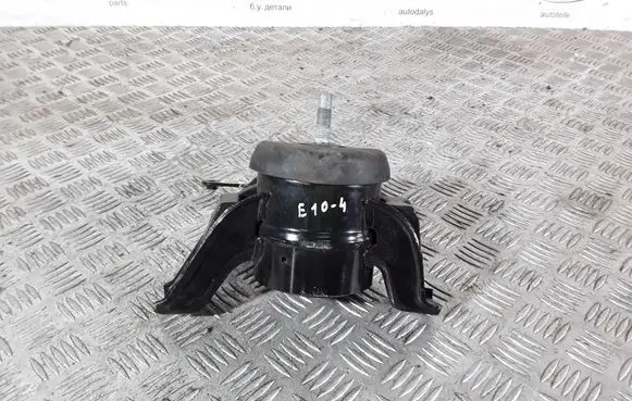 KIA Optima Engine mount bracket 21814C1000