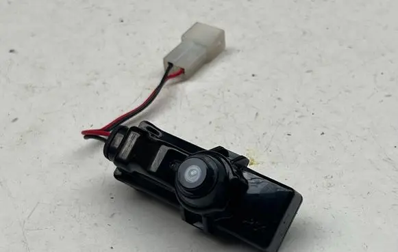 Audi A6 S6 C8 4K Rear glass lock/latch Q401 5FB945292C
