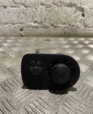 Seat Leon (1P) Light switch 5P0919094A