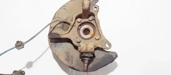 Subaru Outback Front wheel hub