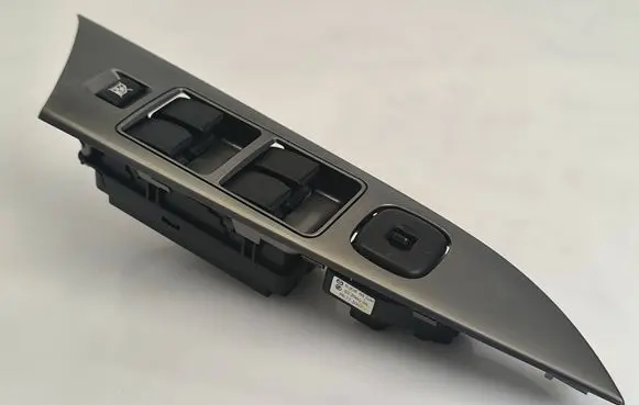 Mazda 3 I Electric window control switch 03123050 31102007 BS3E66350A