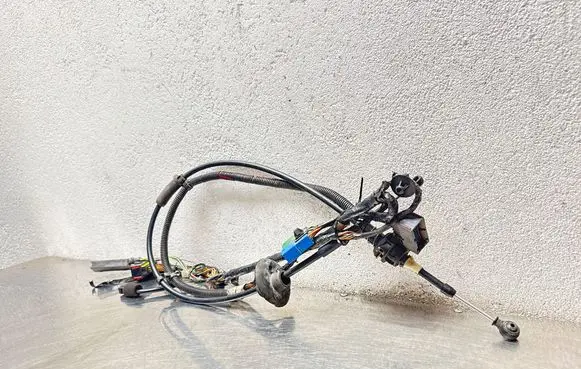 Opel Astra H Gear shift cable linkage 90523461