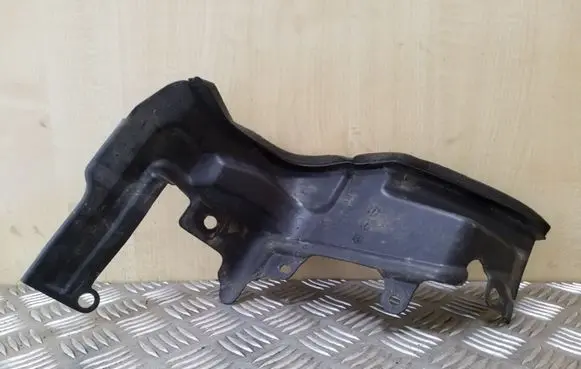 Mazda Premacy Other engine bay part CB87561Y1