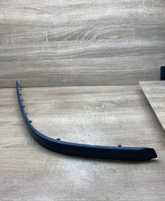 BMW 5 E39 Front bumper corner part panel trim 7005956 7005956A