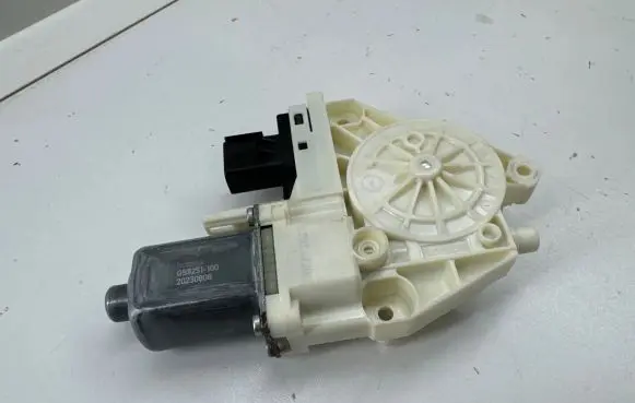 Tesla Model Y Rear door window regulator motor G59251100 20230808