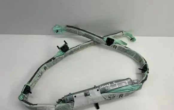 Jaguar XF X250 Front seatbelt 071723020 34013010B 8X23RKA10099007