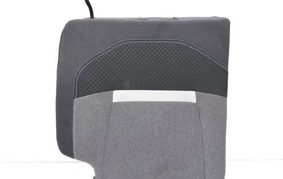 Opel Frontera Rear seat