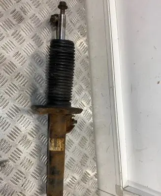 Volkswagen Golf VI Front shock absorber/damper 1K0413031 VA5760WD 824903003124