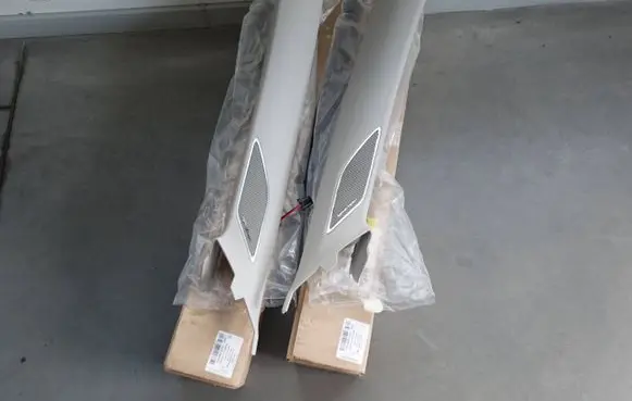 Volkswagen Golf VIII (A) pillar trim 5H0867234L 5H0867233L VED
