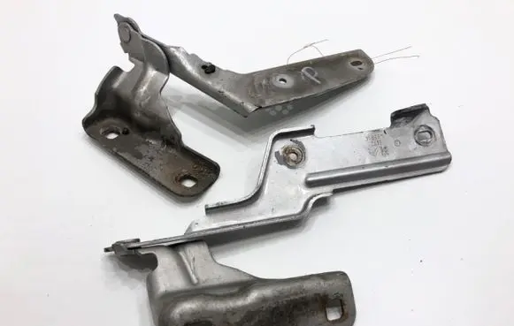 Citroen C4 I Engine bonnet/hood hinges