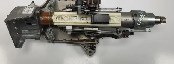 Mercedes-Benz A W169 Steering wheel axle A1694603916