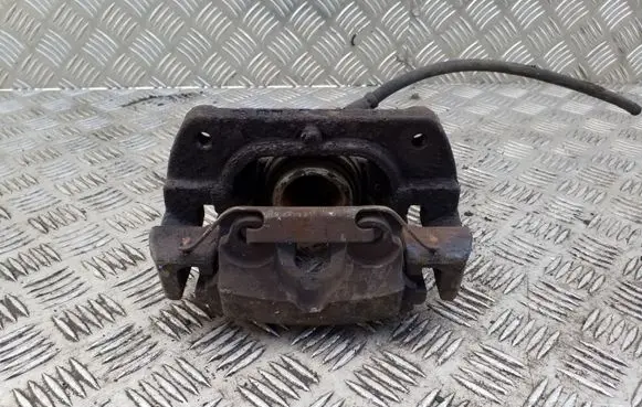 BMW X3 E83 Front brake caliper