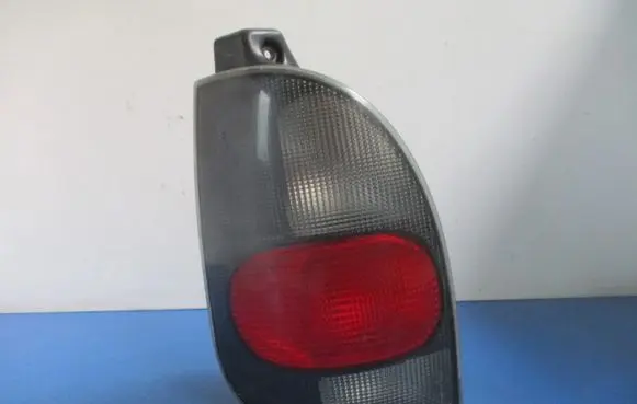 Renault Espace III Rear/tail lights