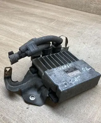 Toyota Avensis T250 Fuel injection control unit/module 8987120070 1310001371