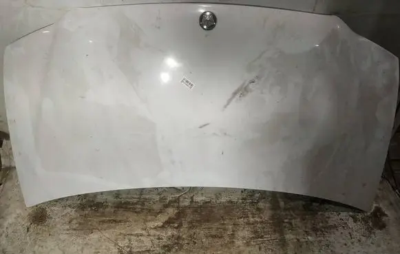 Chrysler Voyager Engine bonnet/hood baltas
