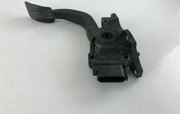 Ford S-MAX Accelerator throttle pedal 6G929F836JD H2315