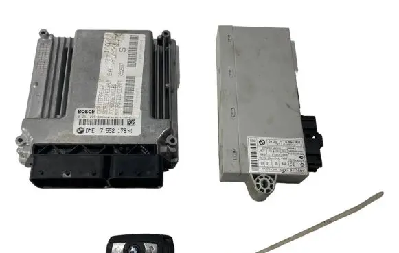BMW 3 E90 E91 Engine ECU kit and lock set 6964051 61356964051 7552176