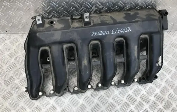 BMW X5 E70 Intake manifold 7790700 1161