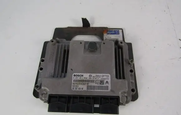 Peugeot 307 CC Engine control unit/module ECU 0281011090