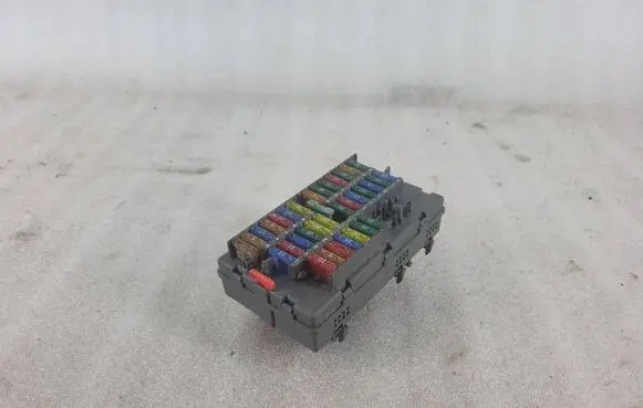 Fiat Ulysse Fuse module 9631527980